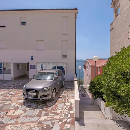 Апартаменты Empire