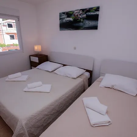 Empire Апартаменты