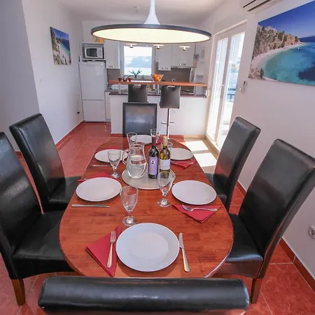 Empire Apartman