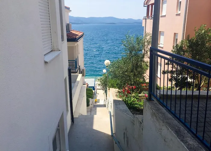 Empire Διαμέρισμα